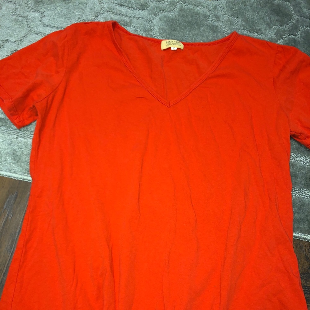 Tee shirt